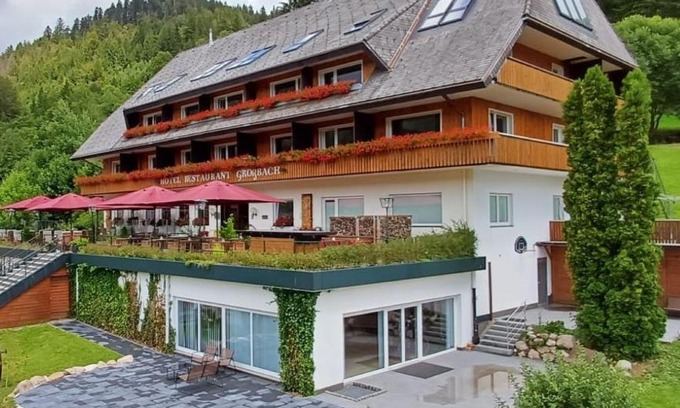 Menzenschwand-Hinterdorf Hotel | Hotel Großbach