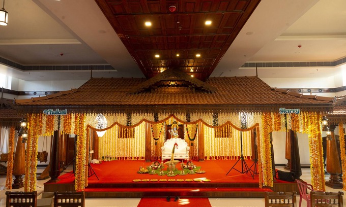 Kuppaayil Hotel | Hotel Guruvayur Darshan