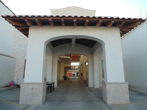 Ciudad Guzman Hotel | Hotel Hacienda