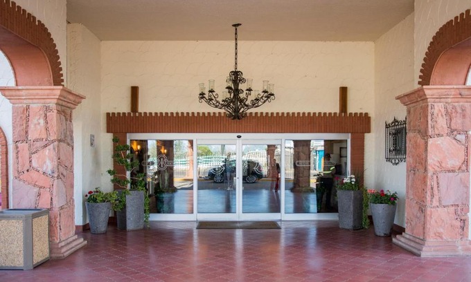 Colonia Dublan Hotel | Hotel Hacienda