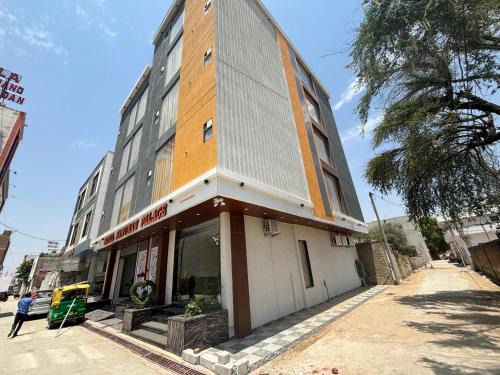 Khatu Hotel | Hotel Hanuman Palace-450 meter Khatu Shayam Ji Temple