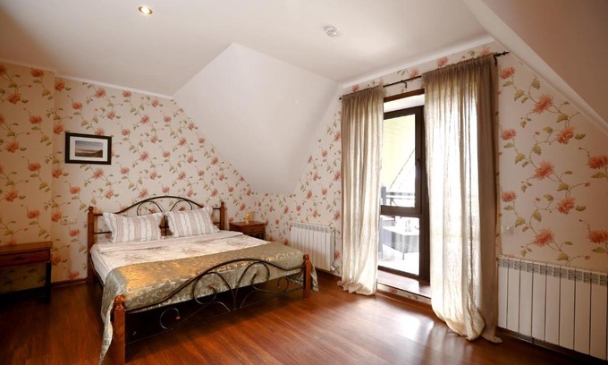 Goryachiy Klyuch Hotel | Hotel Harchevnya