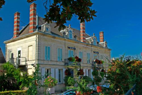 Coutras Hotel | Hotel Henri IV