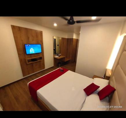 Sector 11 Hotel | Hotel Heritage Dakshin
