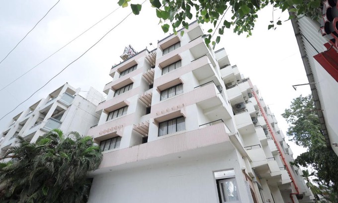 Surat Hotel | Hotel Hospice