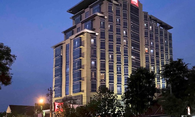 Semarang Hotel | Hotel Ibis Semarang Simpang Lima