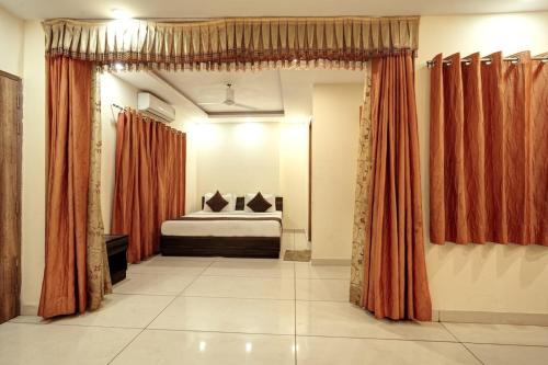 Chandrapur Hotel | Hotel IBY