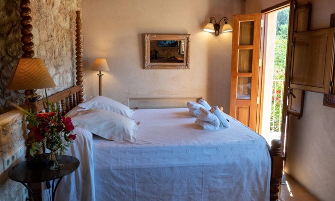 Sant Rafael de Sa Creu Hotel | Hotel In San Rafael With Smoking, Breakfast