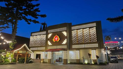 Hargomulyo Hotel | Hotel Indah Palace Tawangmangu