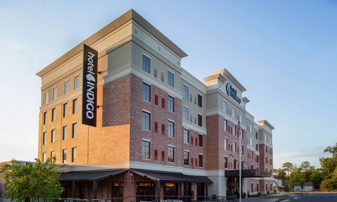 Hattiesburg Hotel | Hotel Indigo Hattiesburg by IHG