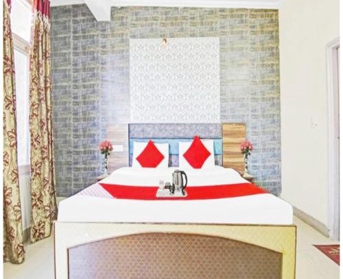 Katra Hotel | HOTEL ISHAN KATRA Near Railway Station & 8 Km From Vaishno Devi Temple - Free Wi-fi # Free Parking & Restaurant Facility - A Premium Hotel