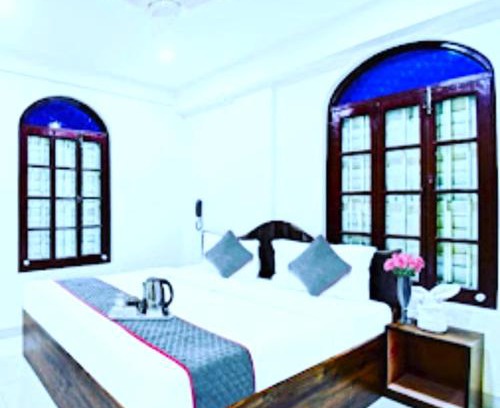 New Town Hotel | Hotel Jheel Mahal New Town Inn West Bengal - Couple Friendly