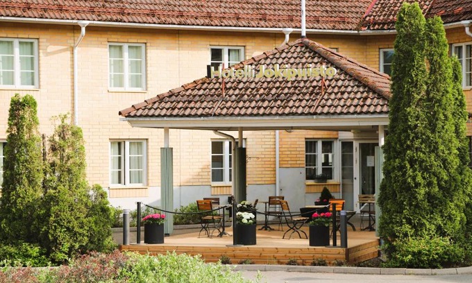 Karhula Hotel | Hotel Jokipuisto