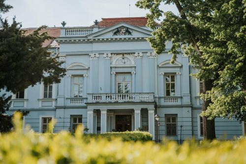 Mojmirovce Hotel | Hotel Kaštieľ Mojmírovce