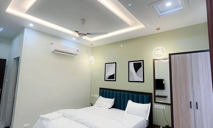 Sikar Hotel | Hotel Kaanjee