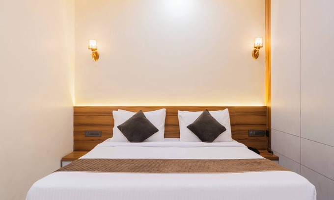Sanganer Hotel | Hotel Kanha & Banquet