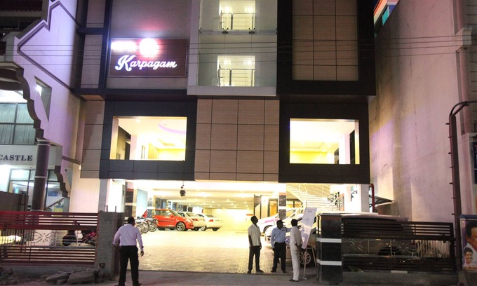 Salem Hotel | Hotel Karpagam International