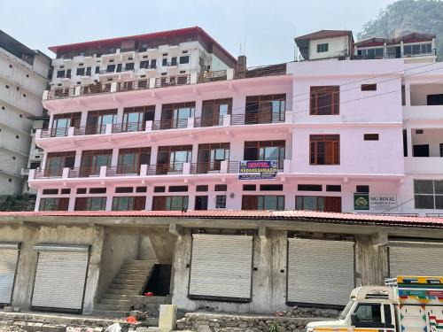 Sitapur Hotel | Hotel Kedareswram
