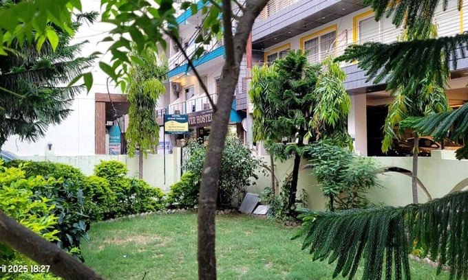 Tapovan Hotel | Hotel Keshav Nandan - By The Shivaay
