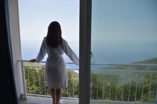Orikum Hotel | Hotel Keshtjella Llogara