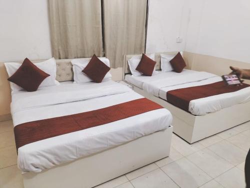 Phase 1 Hotel | Hotel Krishna Executive
