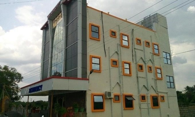 Katpadi Hotel | Hotel KVS Residency