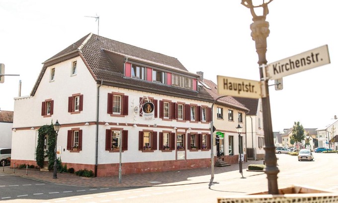 Eggenstein-Leopoldshafen Hotel | Hotel Löwen