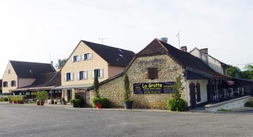 Sagy Hotel | Hotel La Grotte