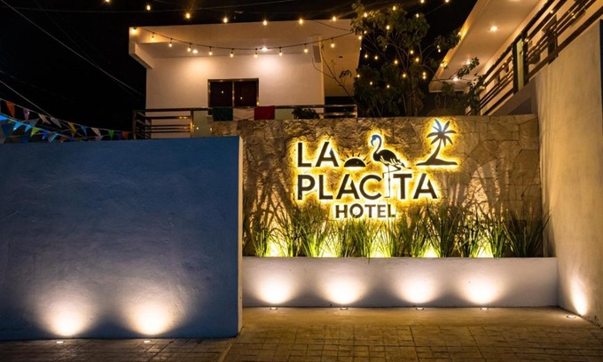 Rio Lagartos Hotel | Hotel La Placita