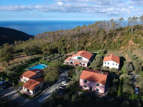 Bonassola House | Hotel La Rossola Resort & Natura