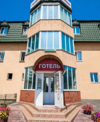 Desnyans'kyi District Hotel | Hotel LaMa 2
