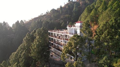 Lansdowne Hotel | Hotel Lansdowne Vacations
