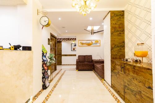 Andheri Hotel | Hotel Larmont Luxury