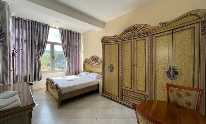 Gramsh Hotel | Hotel Latifi