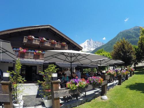 Les Praz-de-Chamonix Hotel | Hotel Le Castel