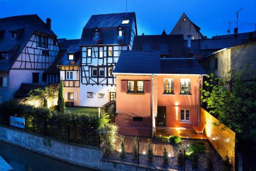 Old Town Hotel | Hotel Le Colombier Suites
