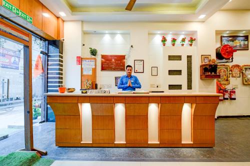Karol Bagh Hotel | Hotel Le Grand - Walk-in from RK Ashram Metro Station