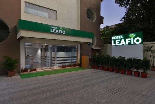 Sakinaka Hotel | Hotel Leafio-Near Airport