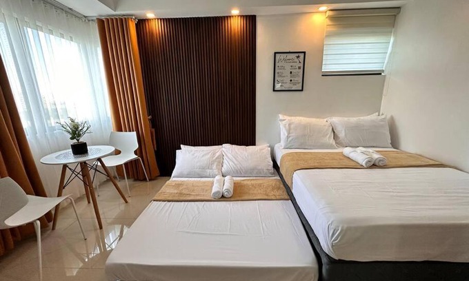 Mabolo Apartment | Hotel living,The Persimmon Suites 2-4pax (1804)