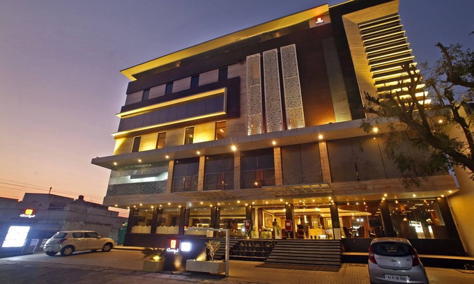 Ajmer Hotel | Hotel LN Courtyard