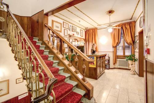 Duomo Hotel | Hotel Lorena