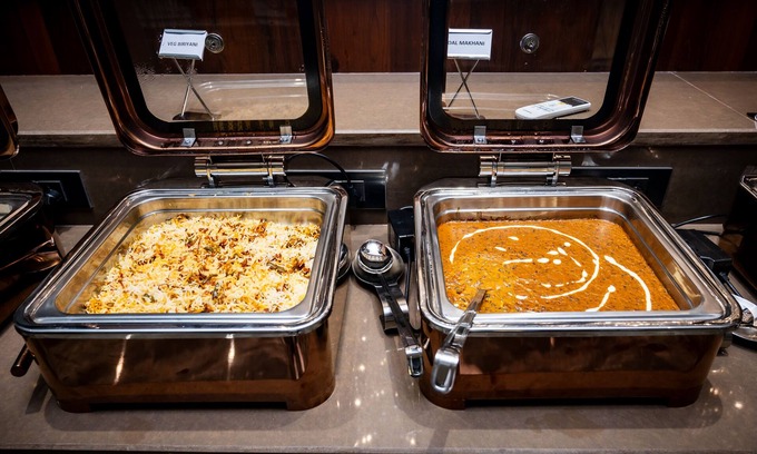 Patia Hotel | HOTEL LUCKY INDIA