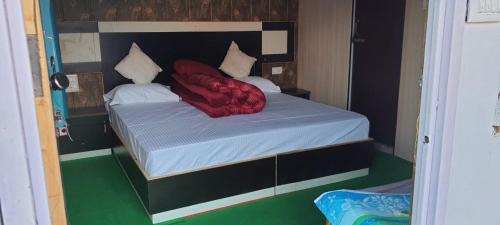 Sitapur Hotel | Hotel Maangal Vedic