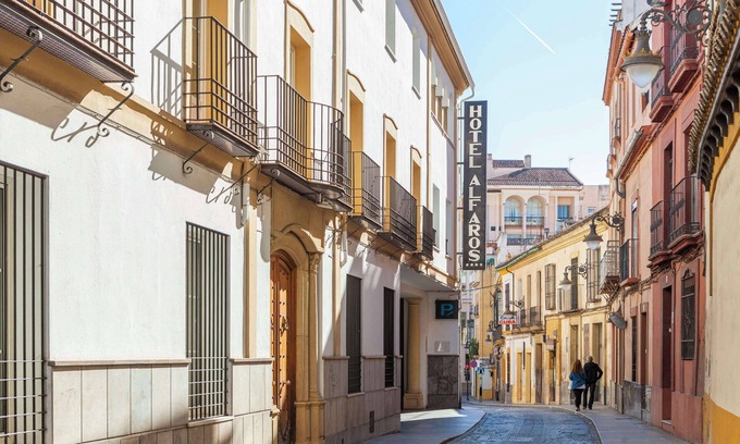 Distrito Centro Hotel | Hotel Macià Alfaros