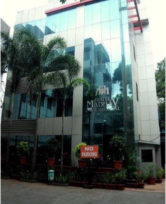 Pune Hotel | Hotel Madhav International Pune Railway Station