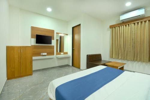 Ahmedabad Hotel | Hotel Madhur, Ahmedabad