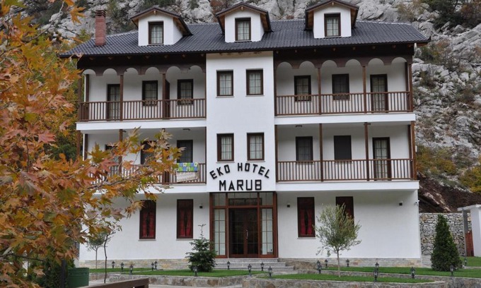 Sakës Hotel | Hotel Marub