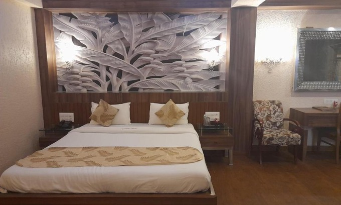 Amarnath Hotel | Hotel Mayur by WB Inn