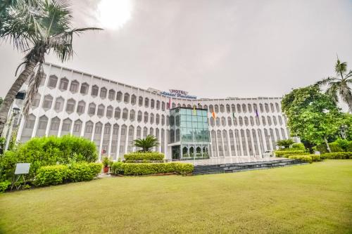 Kota Hotel | HOTEL MENAAL RESIDENCY