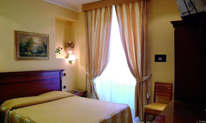 Rione XVIII Castro Pretorio Hotel | Hotel Meridiana